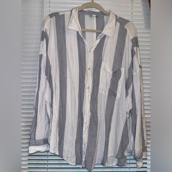 American eagle striped button up - large - Picture 2 of 6